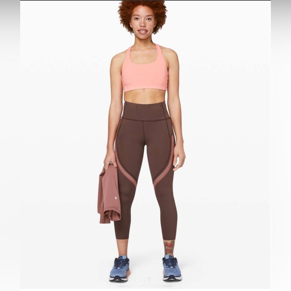 Lululemon Speed Limit Crop 23"
Cherry Cola Size 10